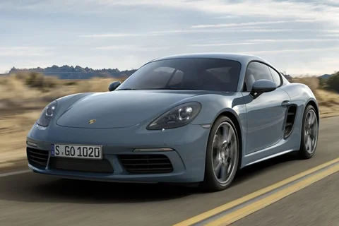 Porsche 718 Cayman 2016 view 4