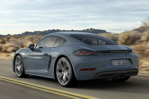 Porsche 718 Cayman 2016 view 5