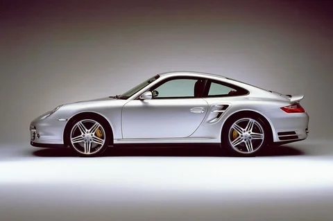 Porsche 911 GT2 Coupé 2007 view 4
