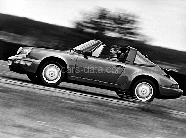 Porsche 911 Carrera 4 Targa 1989 front view