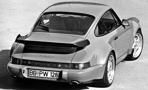 Porsche 911 Turbo 1990 view 8