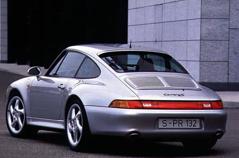 Porsche 911 Carrera 4 S 1995 view 6