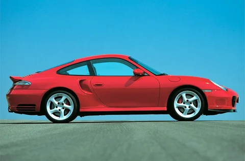 Porsche 911 Turbo 2000 view 3