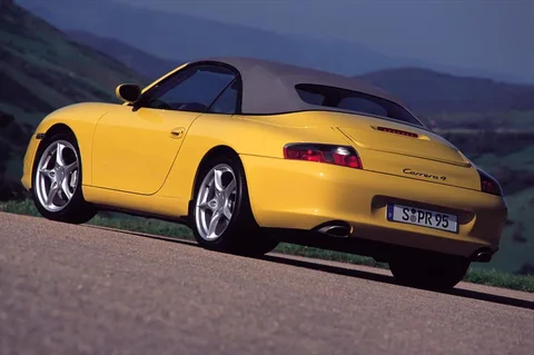 Porsche 911 Carrera Cabriolet 2001 view 6
