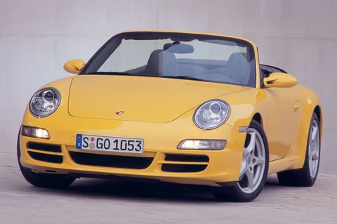 Porsche 911 Carrera Cabriolet 2005 view 3