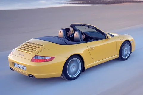 Porsche 911 Carrera Cabriolet 2005 view 7