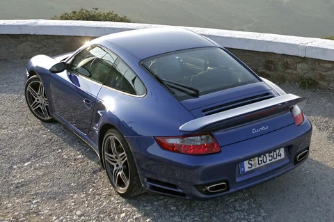 Porsche 911 GT2 Coupé 2007 view 6