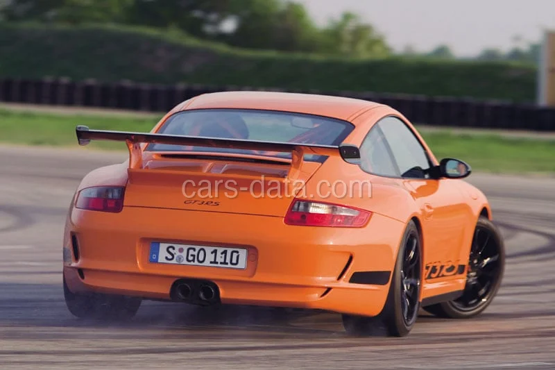 Porsche 911 GT3 RS Coupé 2006 front view