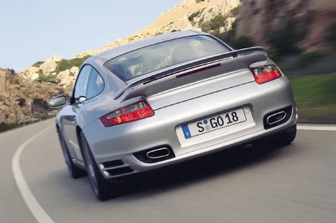 Porsche 911 GT2 Coupé 2007 view 10