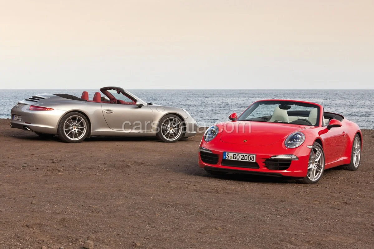 Porsche 911 Carrera Cabriolet 2012 front view