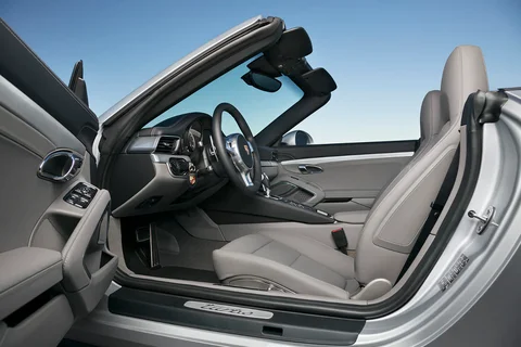Porsche 911 Turbo S Cabriolet 2013 view 5