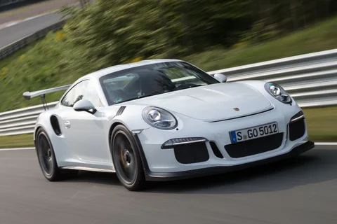 Porsche 911 GT3 RS 2015 view 3