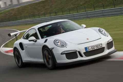 Porsche 911 GT3 RS 2015 view 9