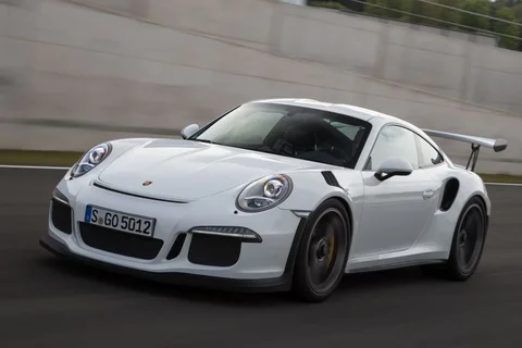 Porsche 911 GT3 RS 2015 view 11