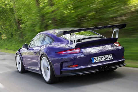 Porsche 911 GT3 RS 2015 view 12