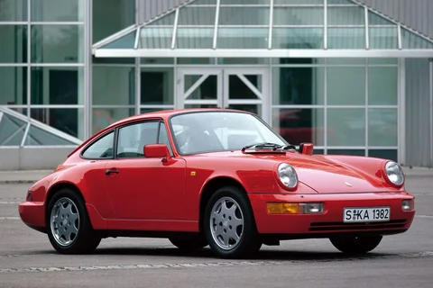 Porsche 911 Carrera 2 Coupé 1989 view 3