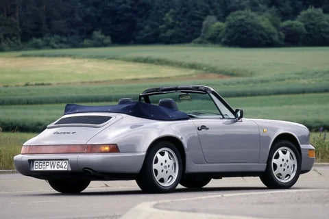 Porsche 911 Carrera 2 Cabriolet 1989 view 5