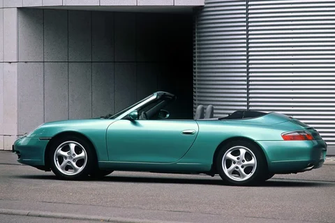 Porsche 911 Carrera 4 Cabriolet 1998 view 3