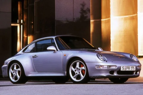 Porsche 911 Carrera 4 S 1995 view 2