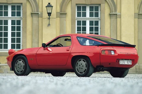 Porsche 928 928 1977 view 2