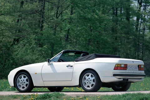 Porsche 944 S2 Cabriolet 1988 view 4