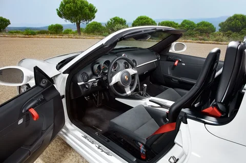 Porsche Boxster Spyder 2010 view 11