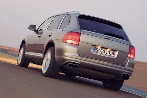 Porsche Cayenne S 2003 view 5