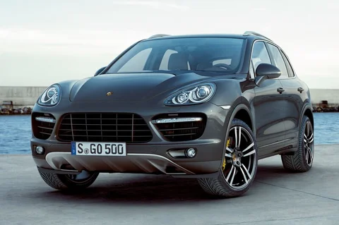 Porsche Cayenne S 2010 view 3