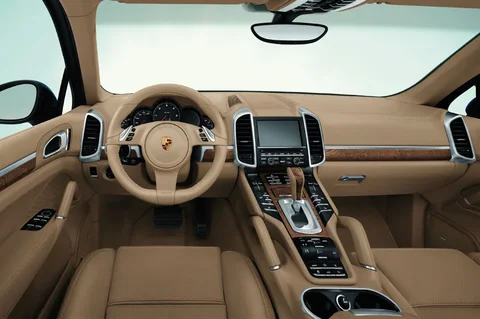 Porsche Cayenne S 2010 view 7
