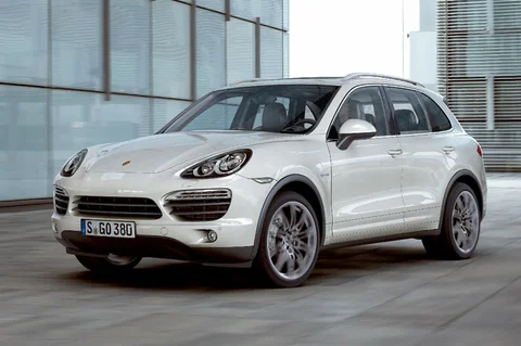 Porsche Cayenne S 2010 view 8