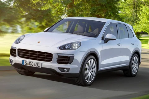 Porsche Cayenne Turbo S 2015 view 8