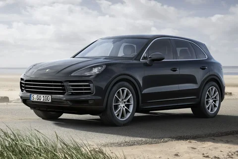 Porsche Cayenne Platinum Edition 2022 view 8