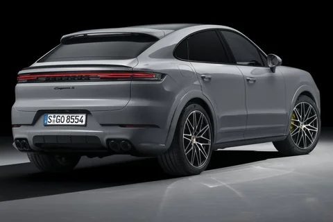 Porsche Cayenne Coupé 2023 view 7
