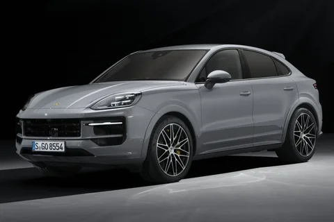 Porsche Cayenne Coupé 2023 view 10