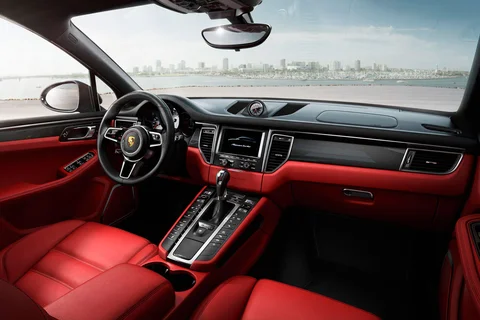 Porsche Macan S Diesel 2014 view 9