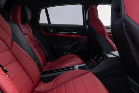 Porsche Panamera Panamera 2023 view 3