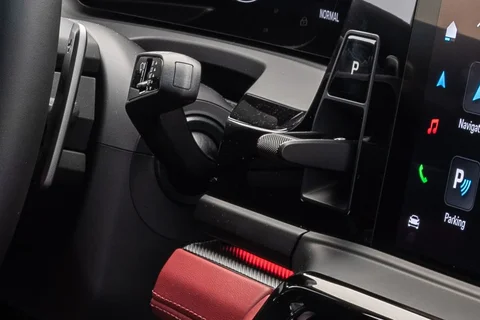 Porsche Panamera Panamera 2023 view 4