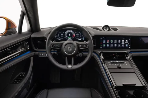 Porsche Panamera Panamera 2023 view 6