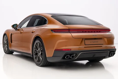 Porsche Panamera Panamera 2023 view 7