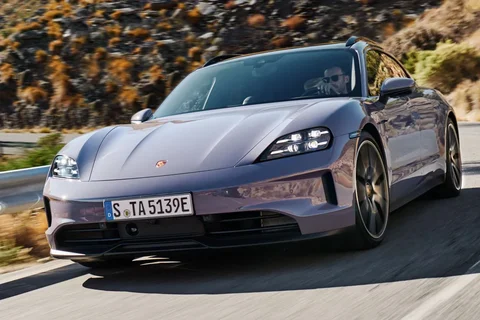 Porsche Taycan Porsche Taycan Sport Turismo Black Edition 2025 front view