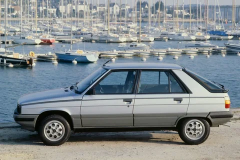 Renault 11 TSE Electronic 1983 view 2