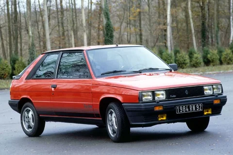 Renault 11 Turbo 1984 view 2