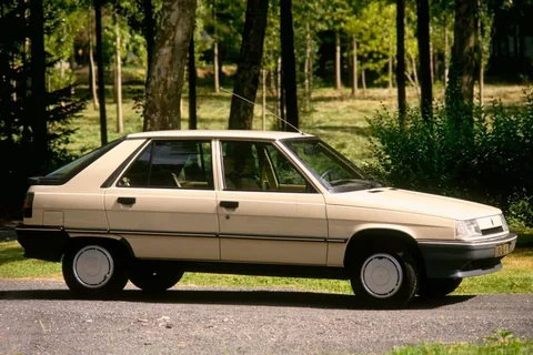 Renault 11 GTD 1986 view 3