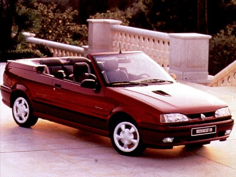 Renault 19 Cabriolet 1992 view 3