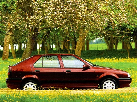 Renault 19 RN 1.8 1993 view 2