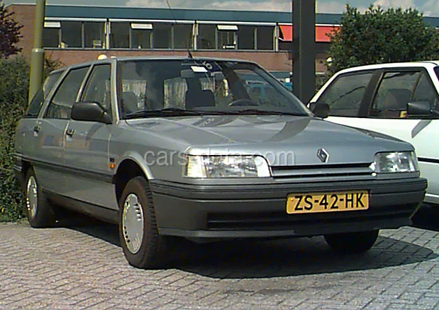 Renault Nevada RTI 2.0 S 1993 front view