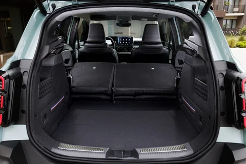 Renault 4 E-TECH comfort range iconic 2025 view 8
