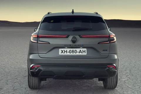 Renault Austral hybrid 200 Techno 2022 view 5