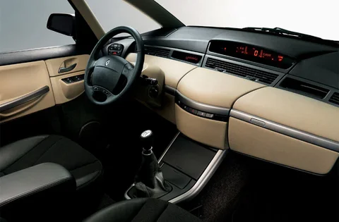 Renault Avantime 2.0 16V Turbo Privilège 2002 view 7