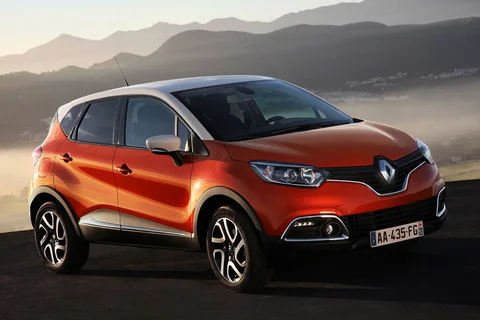 Renault Captur dCi 90 Energy Expression 2013 view 5